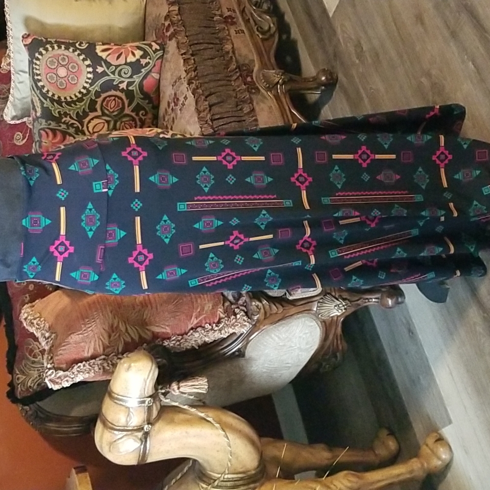 LULAROE MAXI SKIRT - Size XS